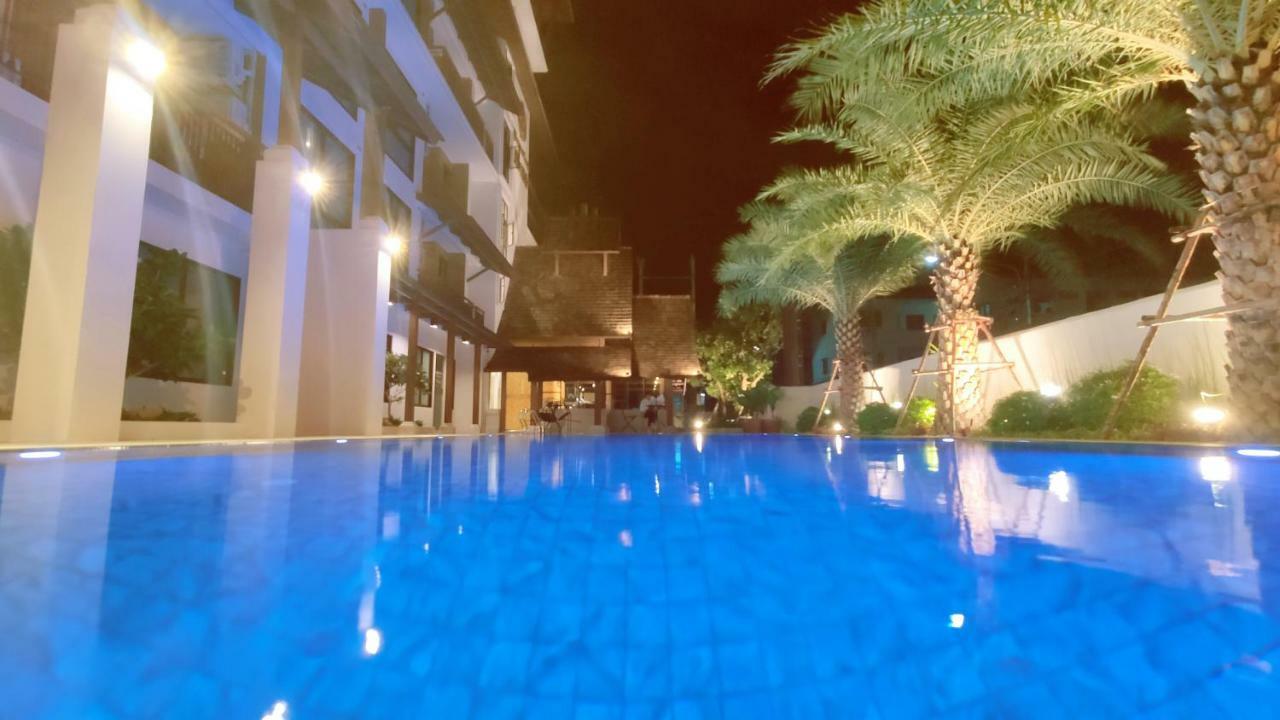 Pleasant Chiangmai Hotel Chiang Mai Buitenkant foto